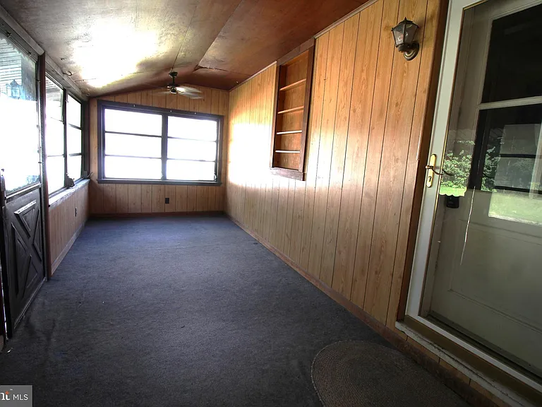 1227 Georgetown Rd #B — Photo 3