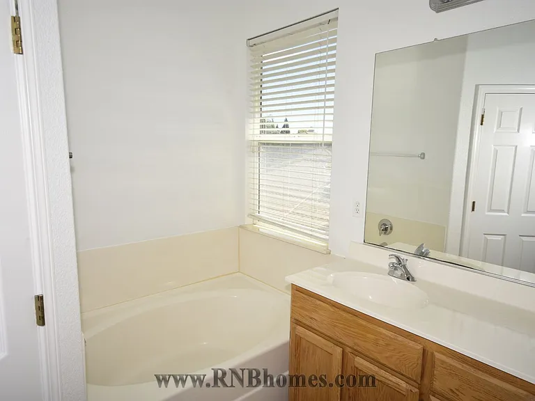 1783 Cadfael St — Photo 17