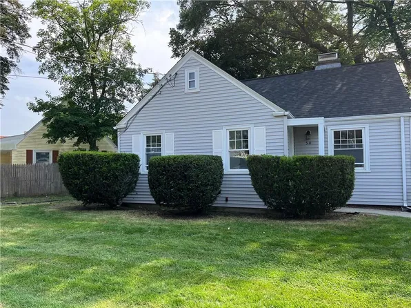 50 Bridgton Rd, Cranston, RI 02910