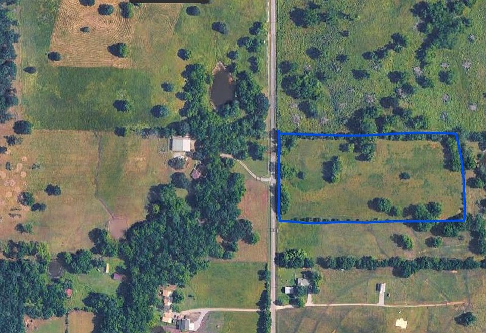 2nd image of E 320th Rd