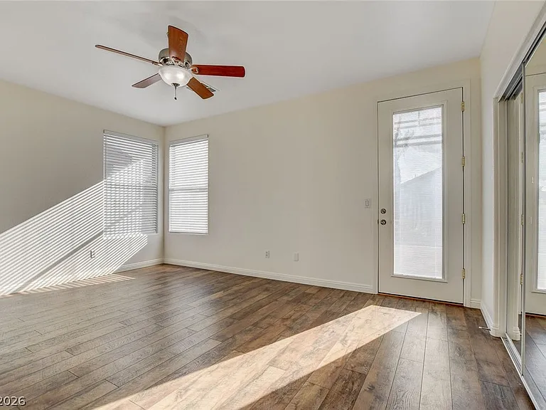 10261 Bentley Oaks Ave — Photo 30