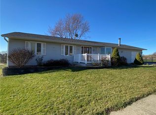 1 Brook Cir, Pella, IA 50219