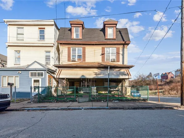 21 Moody St, Braddock, PA 15104
