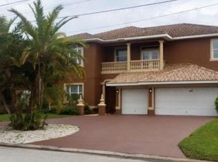 516 Dolphin Ave SE, Saint Petersburg, FL 33705
