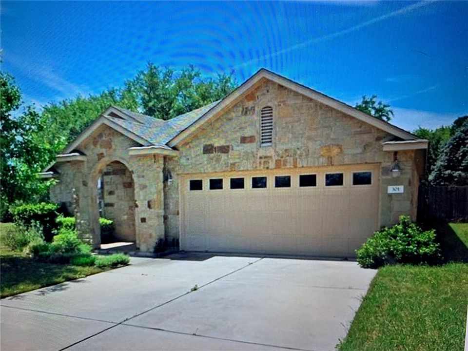 1st image of 301 Riverine Way