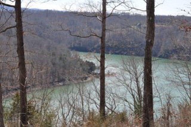 1st image of 1120 Autumn Leaf Dr