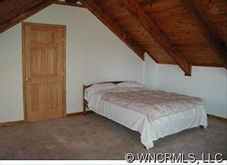 3rd image of 340 Treetops Dr