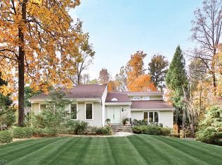 95 Linden Dr, Basking Ridge, NJ 07920