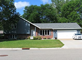 3501 N Blueridge Dr, Appleton, WI 54914