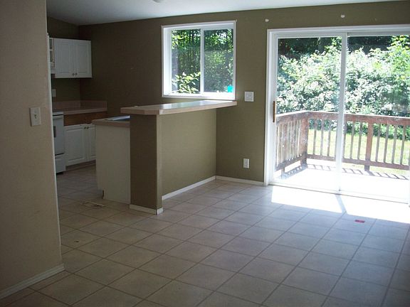 4th image of 29425 SE 318th St