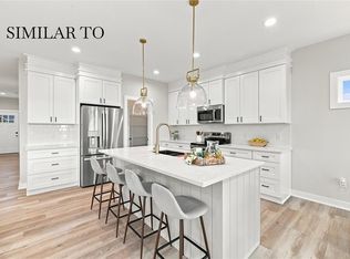605 NW Georgetown Dr, Waukee, IA 50263