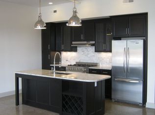 939 N High St UNIT 201, Columbus, OH 43201