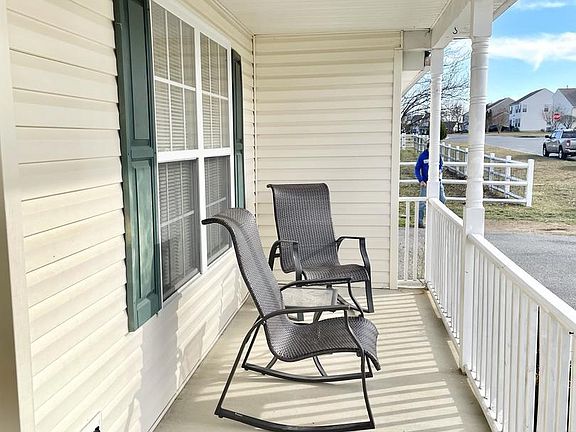 4th image of 65 Hatteras Dr