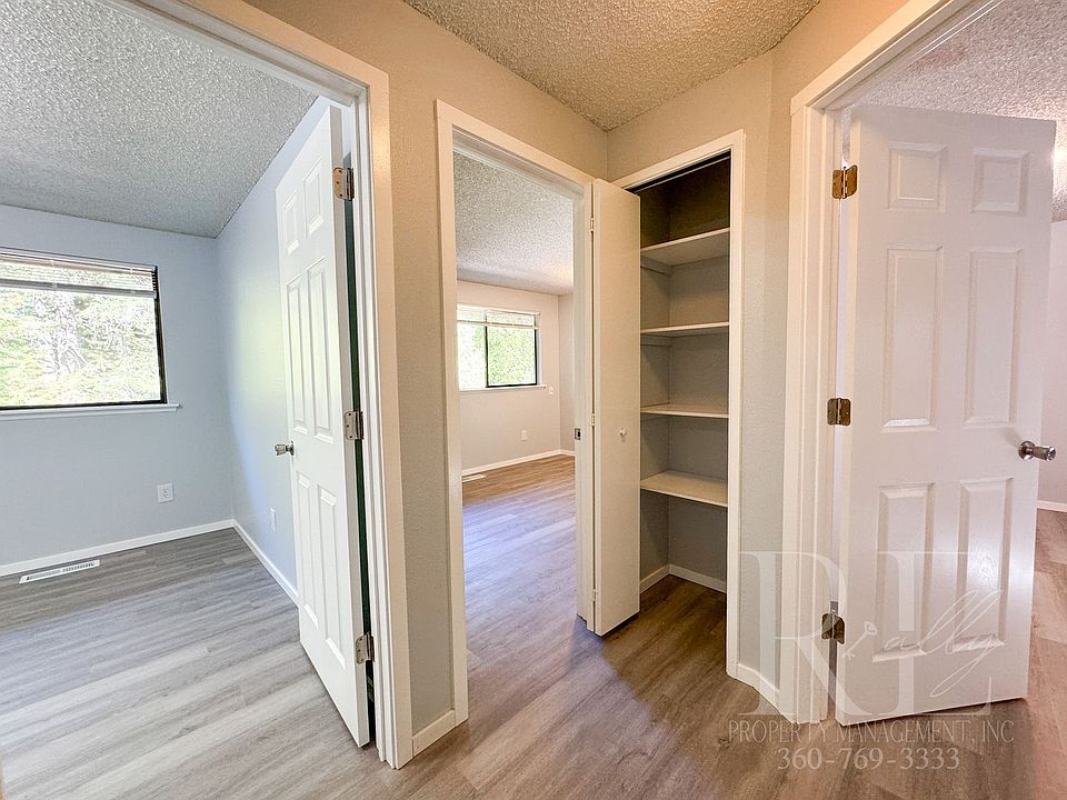 1st image of 2980 SE Royalwood Pl