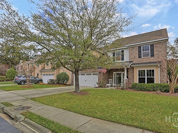 2nd image of 165 Regency Circle