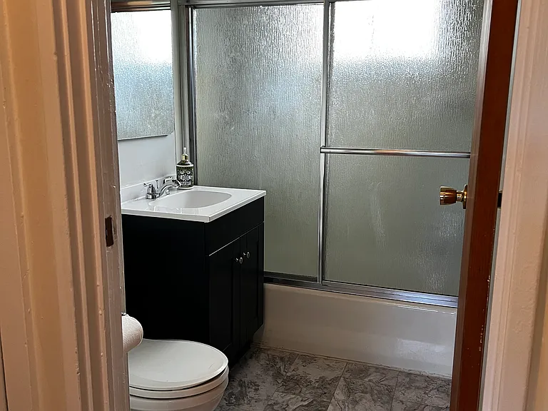 9537 N Tioga Ave — Photo 12