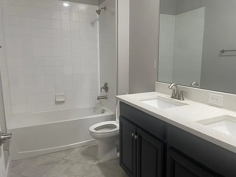 2nd bathroom
