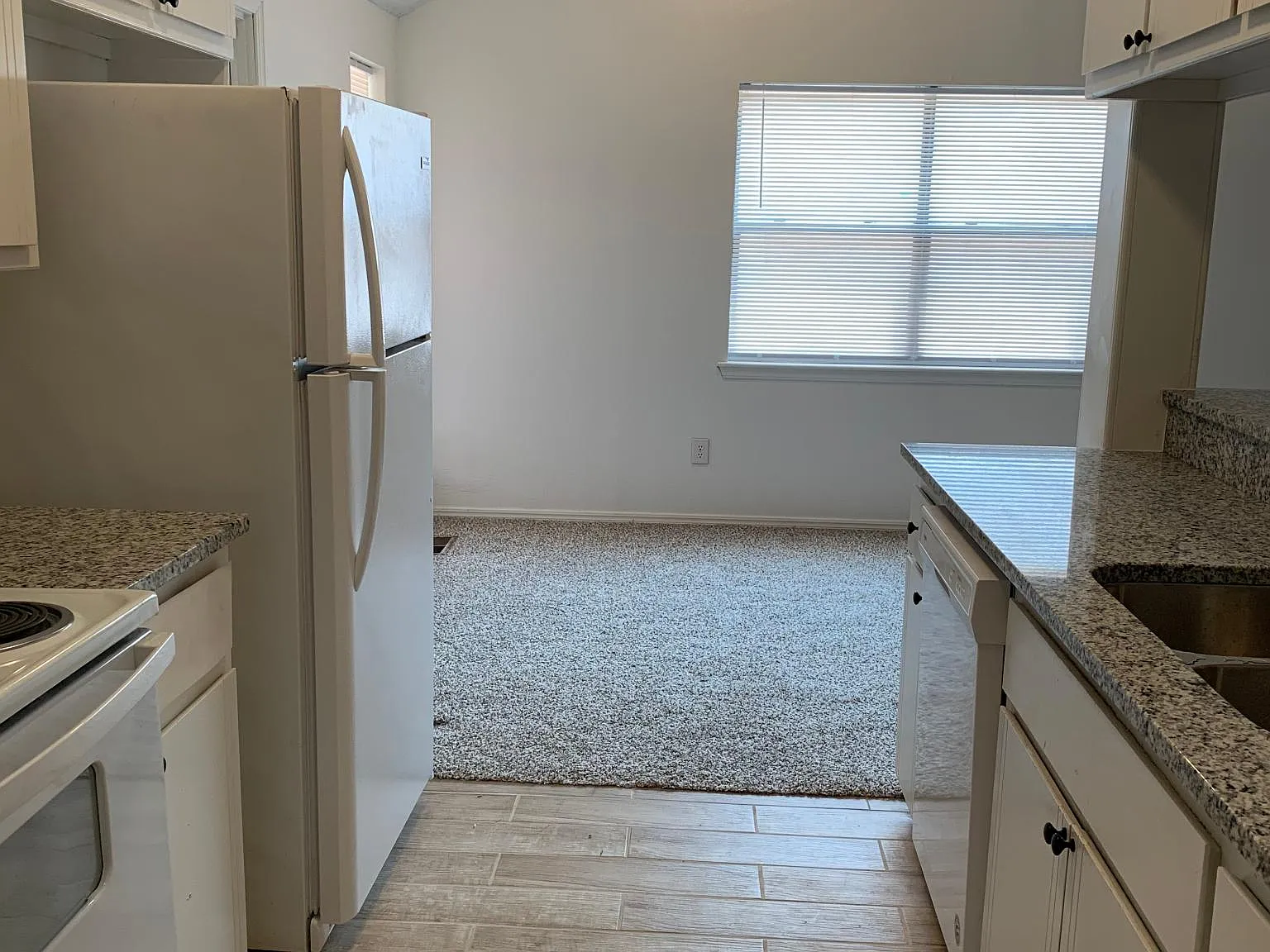 4308 Harvard Rd — Photo 1