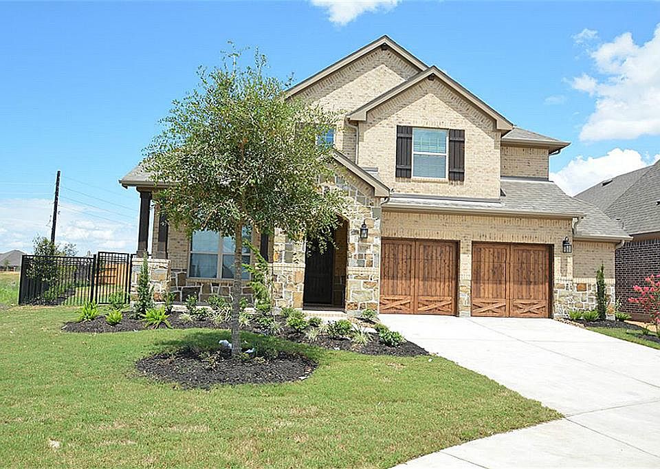 1st image of 17118 Wellinghoff Ct