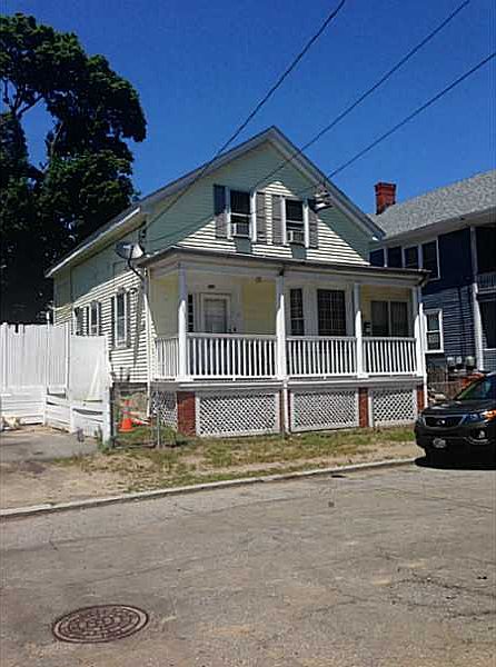 1st image of 195 Eastwood Ave