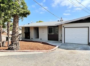 724 Franklin Ln #B, Vista, CA 92084