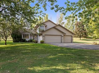 18870 Garnet St NW, Nowthen, MN 55303
