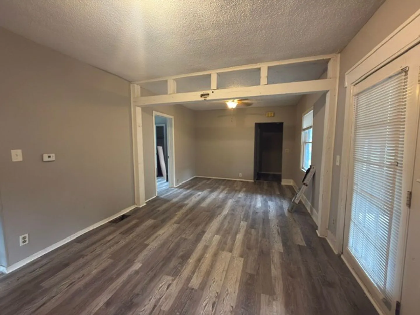 Freshly Updated 4 Bedroom Home with New Flooring — Photo 2