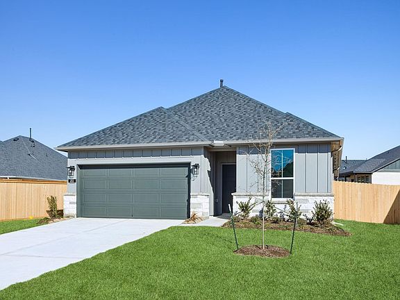 2nd image of 211 Prairie Ridge Ln