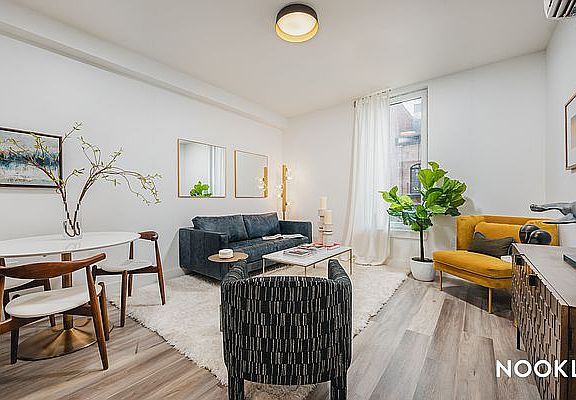 3rd image of 26 Quincy St APT 3A
