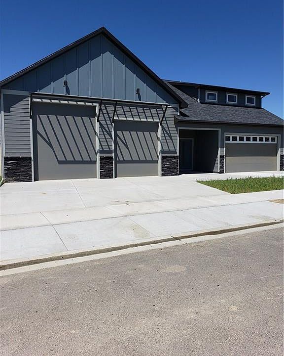 1st image of 1122 Daylight Ln