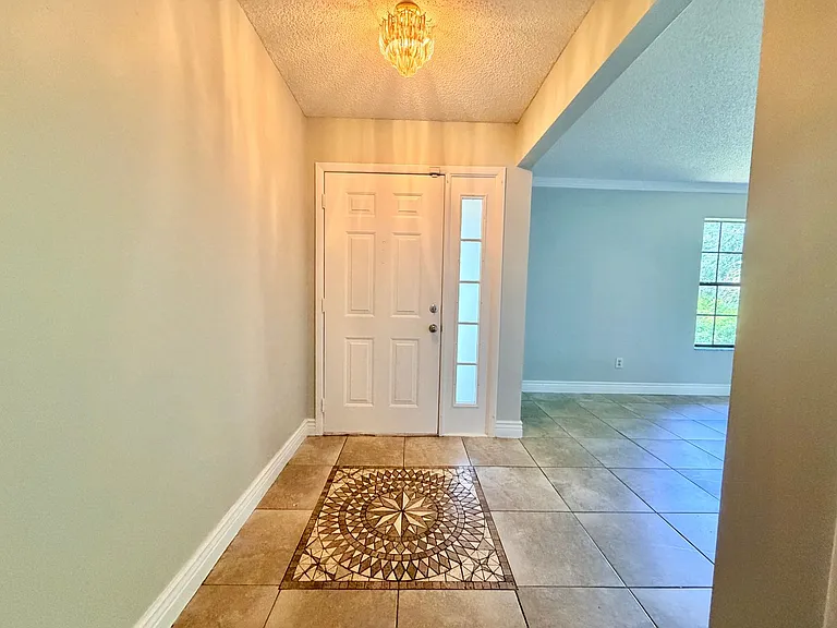 9237 Baton Rouge Dr — Photo 14