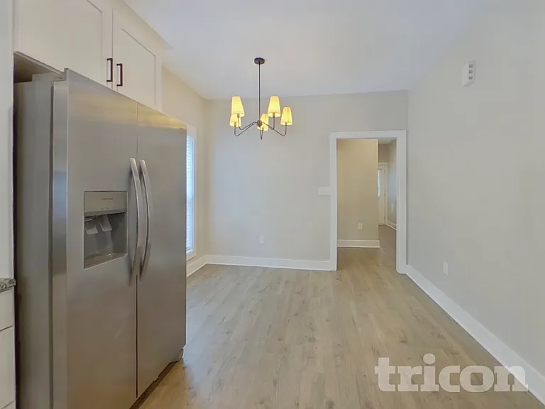 3047 Ridge Ave — Photo 4