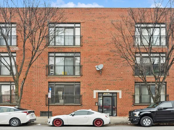 2120 W 35th St #101, Chicago, IL 60609