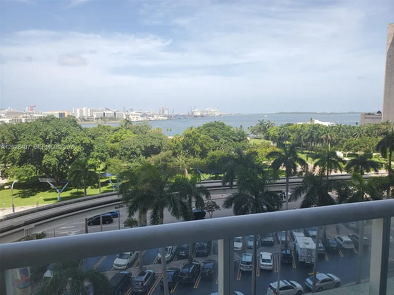 50 Biscayne Blvd #703 — Photo 16