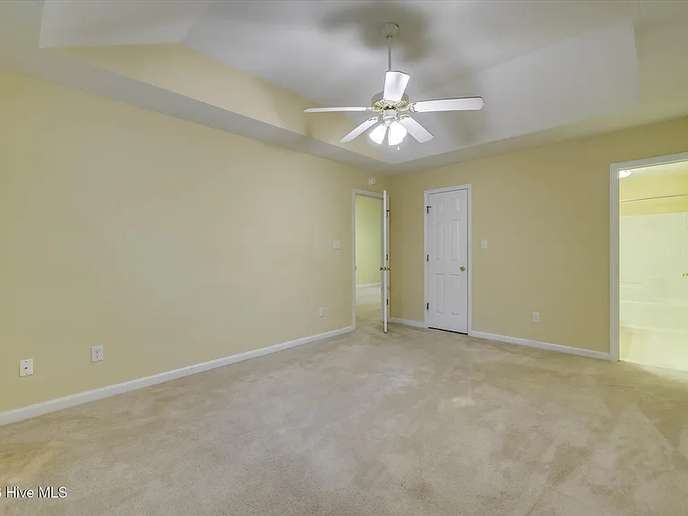 301 Beech Ln — Photo 26