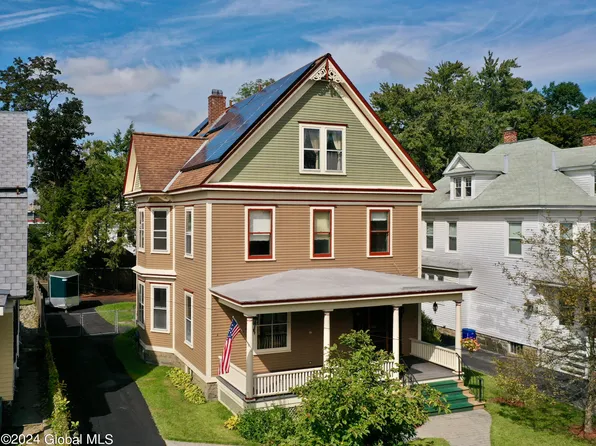 1043 Ardsley Road, Schenectady, NY 12308