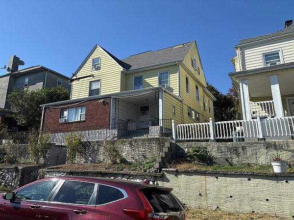 4th image of 59 Waring Pl