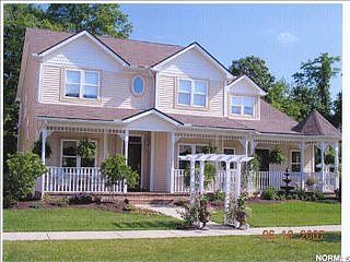 2nd image of 2472 Westwood Cir