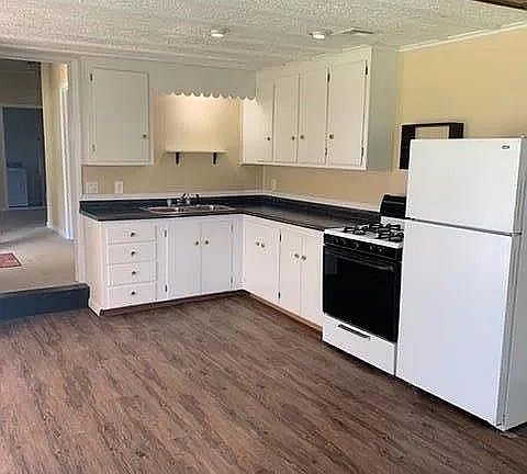 5th image of 705 SE 11th St #705