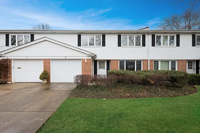 3 S Regency Dr W photo 1