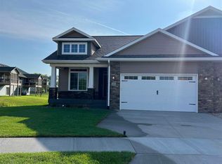 608 Hillside Dr, Tiffin, IA 52340