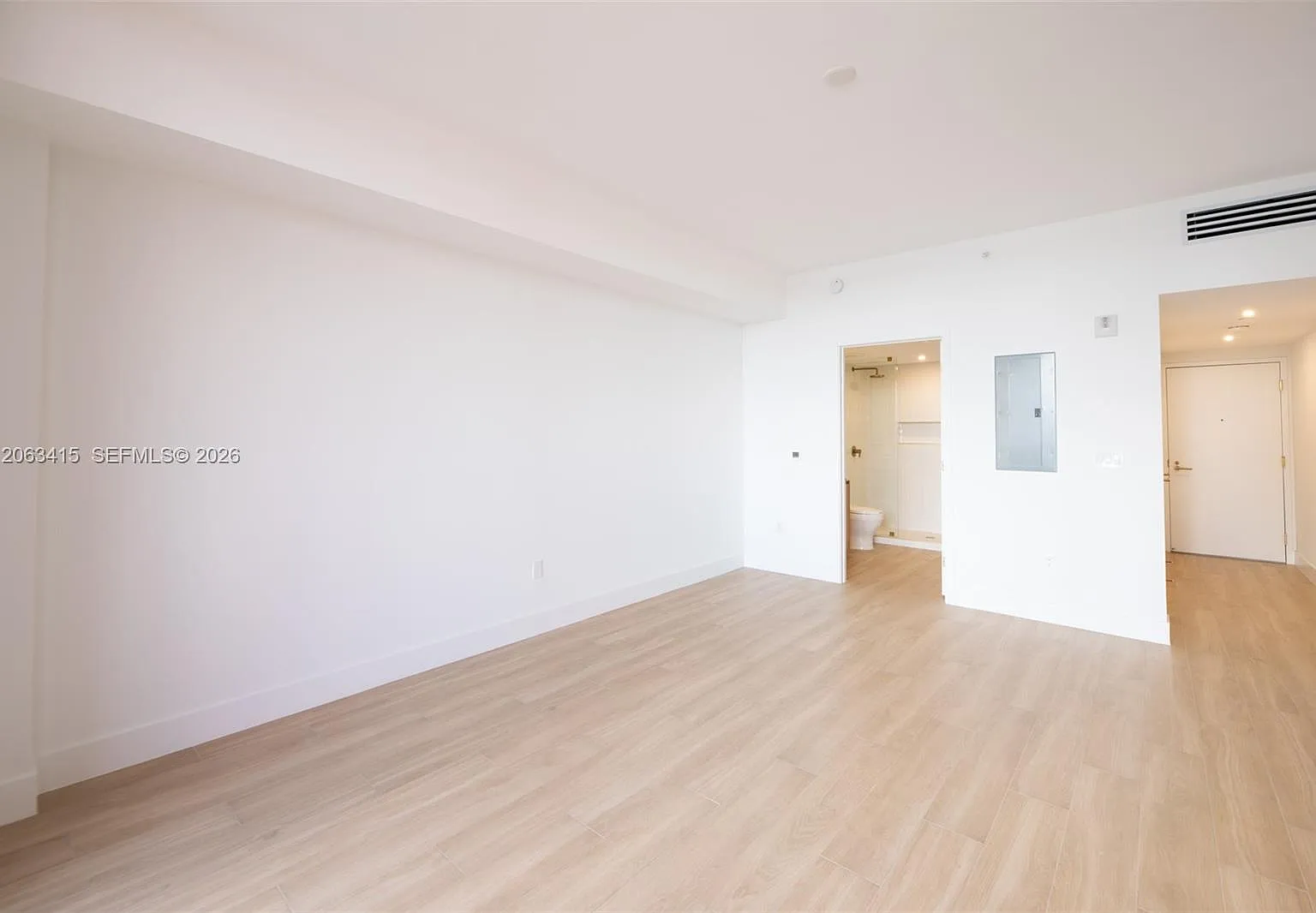 The Standard Residences — Photo 4