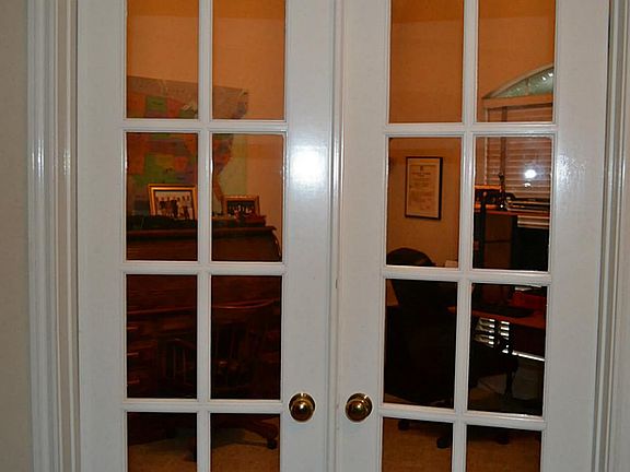 3rd image of 7318 Moss Wood Dr