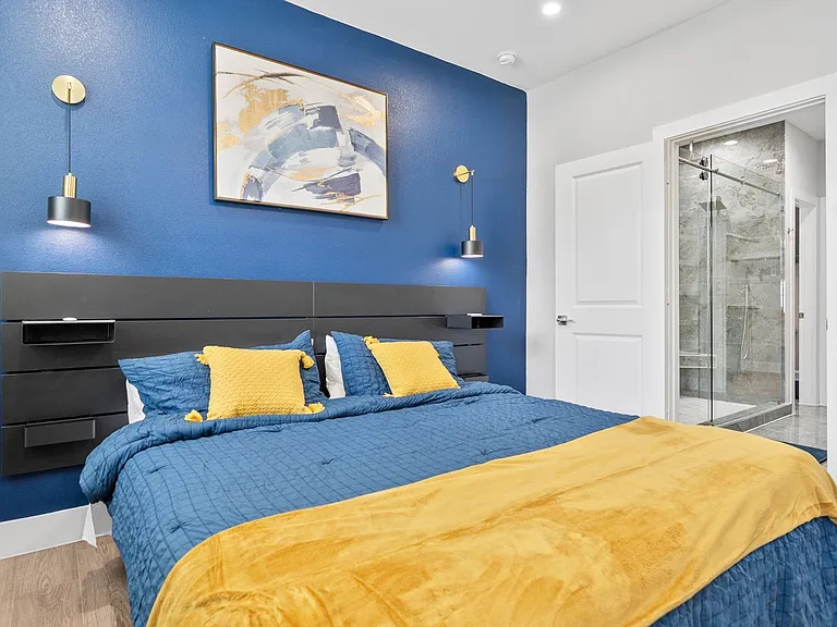 825 Paul Quinn St #B — Photo 32