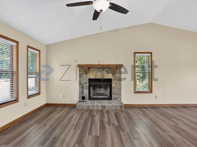 4010 Casa Verde Dr — Photo 9