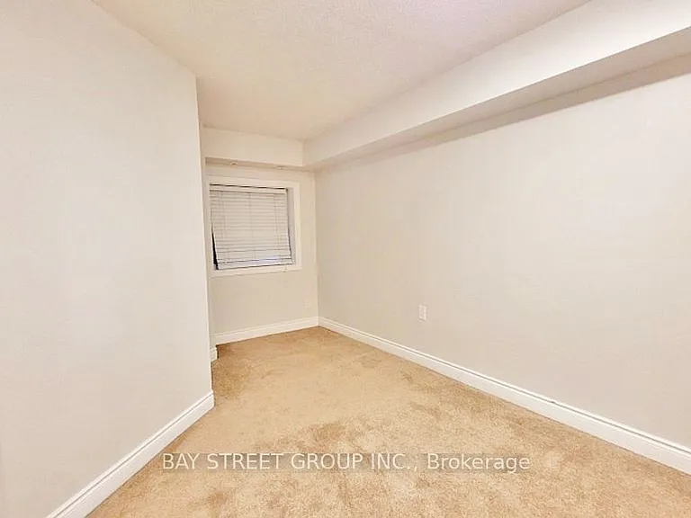 70 Byng Ave #32 — Photo 10