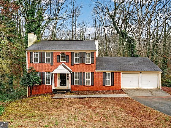 3rd image of 3807 Valpariso Cir