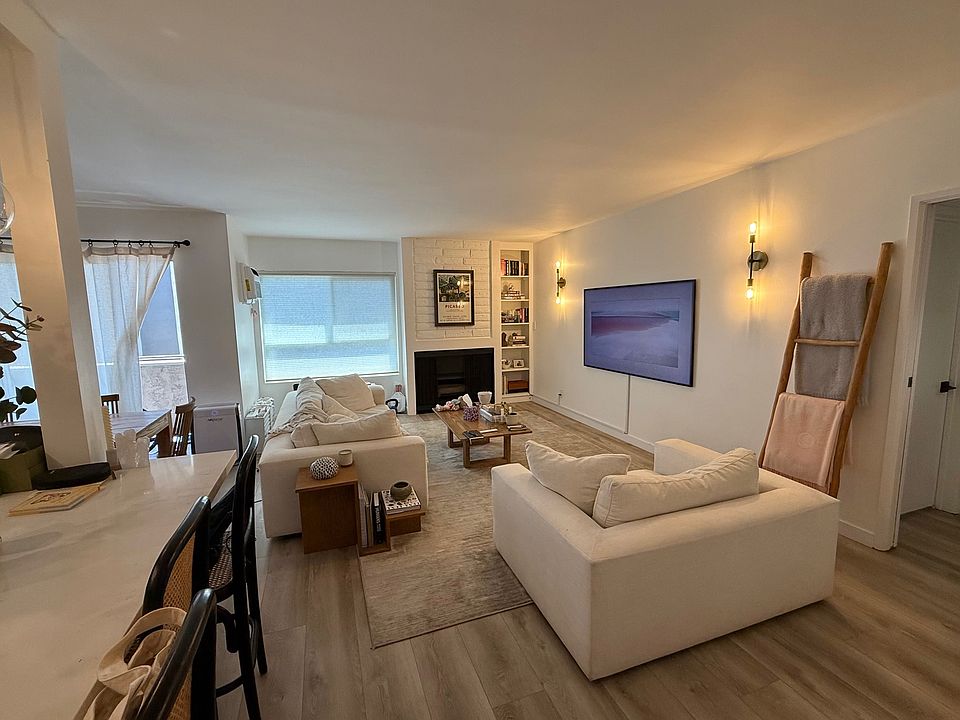 living room with island bar from kitchen