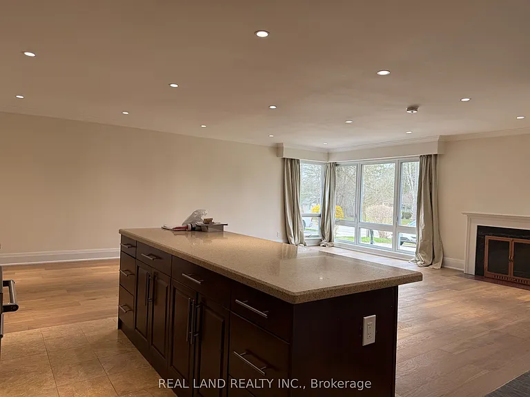 220 Millard Ave #1 — Photo 5