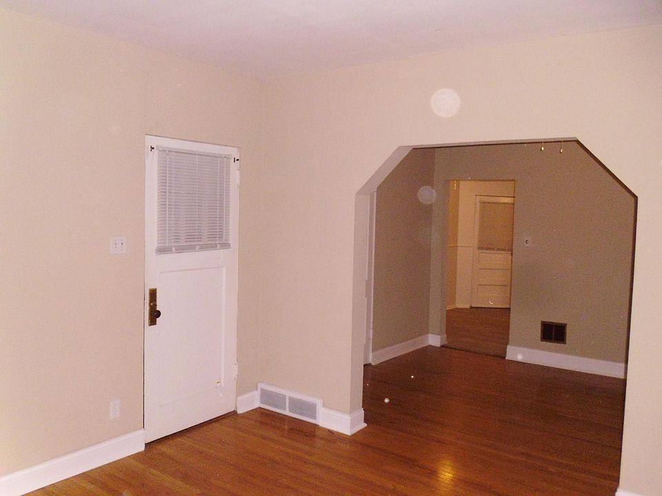 1st image of 1506 McCausland Ave